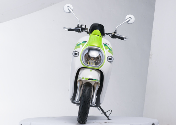 2016 New Model Lady Style Electric Moped Scooter Motor  Powe 800W 1.5KW 2KW Electric Scooter  60v20ah