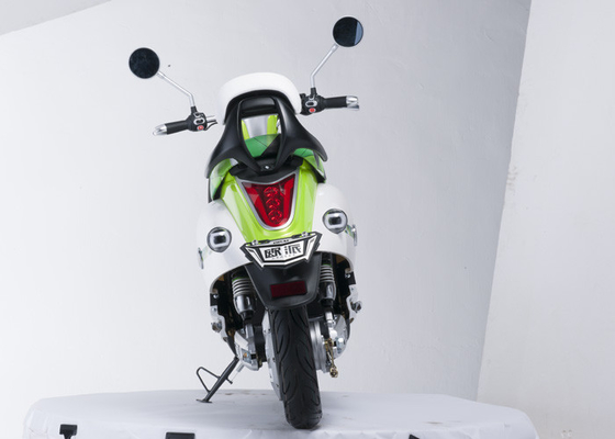 2016 New Model Lady Style Electric Moped Scooter Motor  Powe 800W 1.5KW 2KW Electric Scooter  60v20ah
