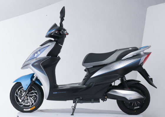 Powerful Max Speed 50km Electric Moped Scooter  Double LED Headlight CST Tubeless
